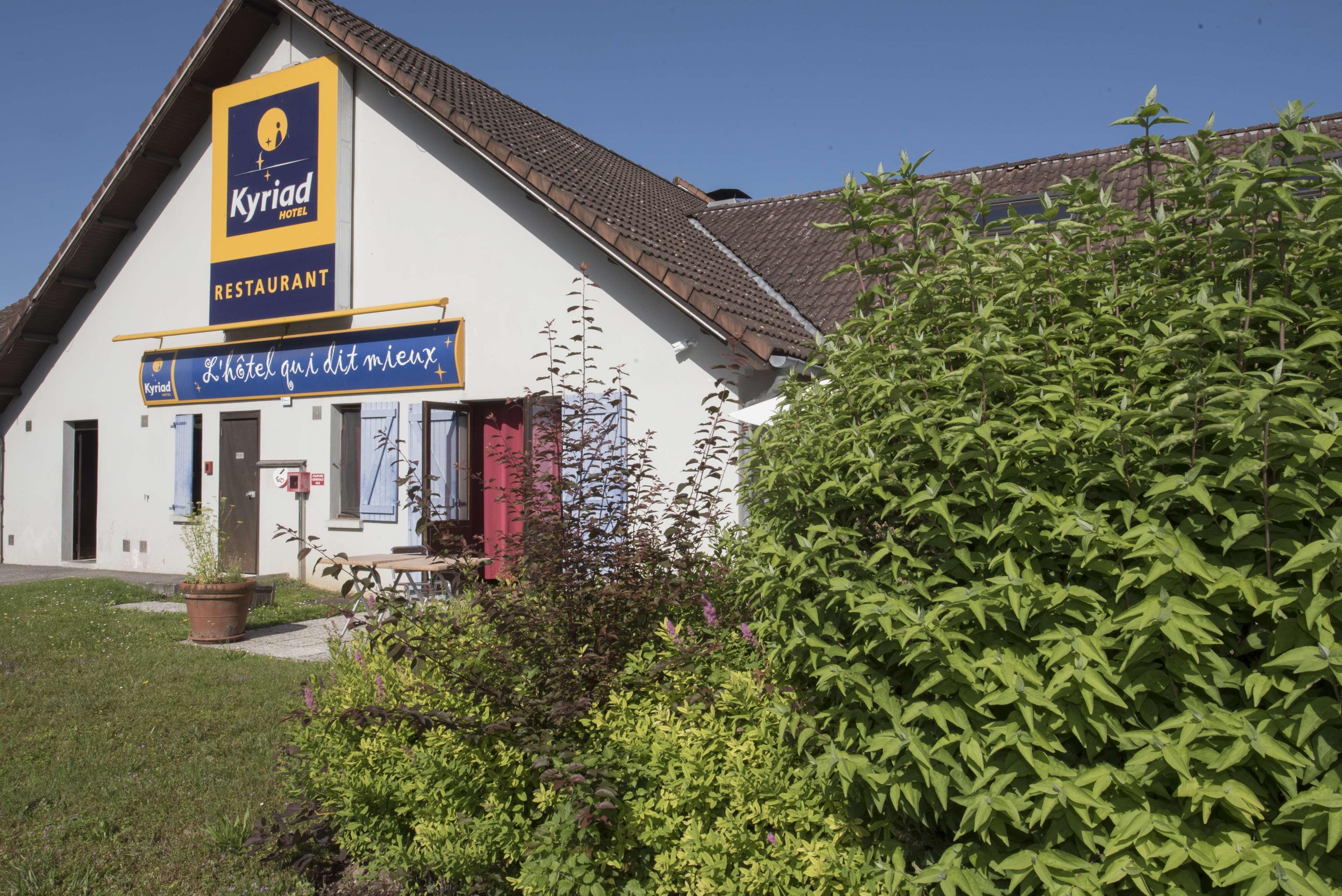 Kyriad Geneve St-Genis-Pouilly Saint-Genis-Pouilly Exterior photo